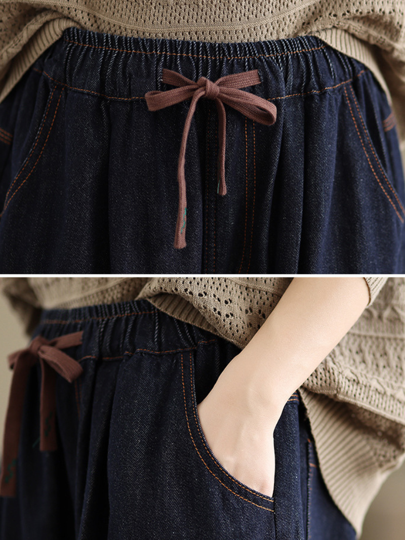 Artful Wide-Leg Denim Pants with Oversized Pockets and Drawstring Waist