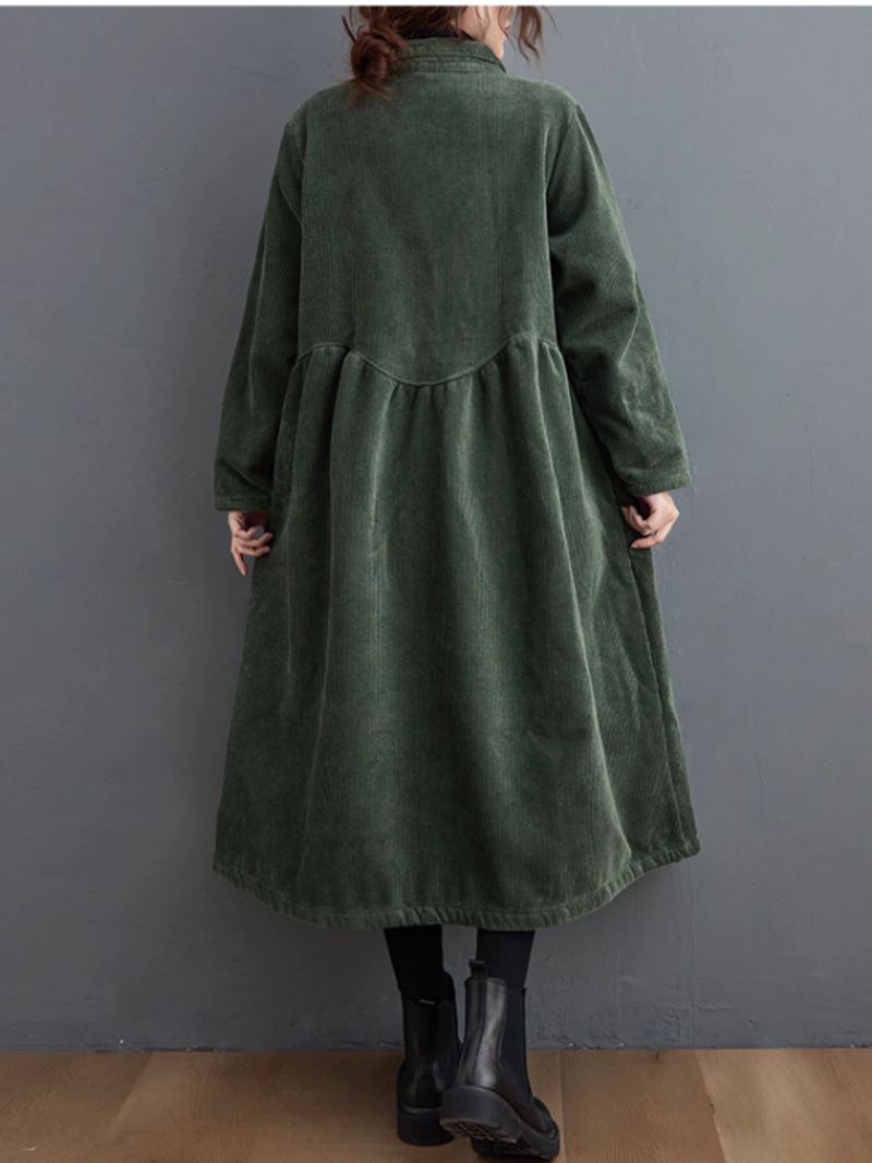 Elegant Corduroy Midi Shirt Dress with Buttons, Cozy Lining, Winter-Ready Silhouette