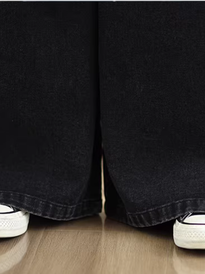 Artful Wide-Leg Jeans in Denim Cotton with Playful Patchwork Details