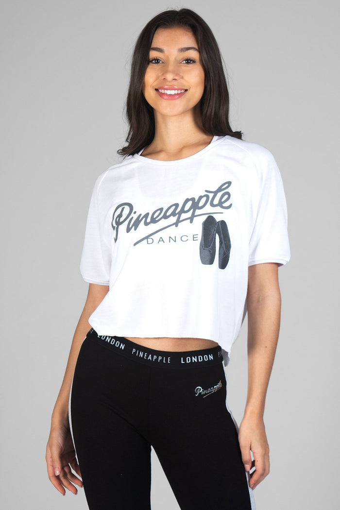 Woman wearing Pineapple white Ballet Slouchy T-Shirt