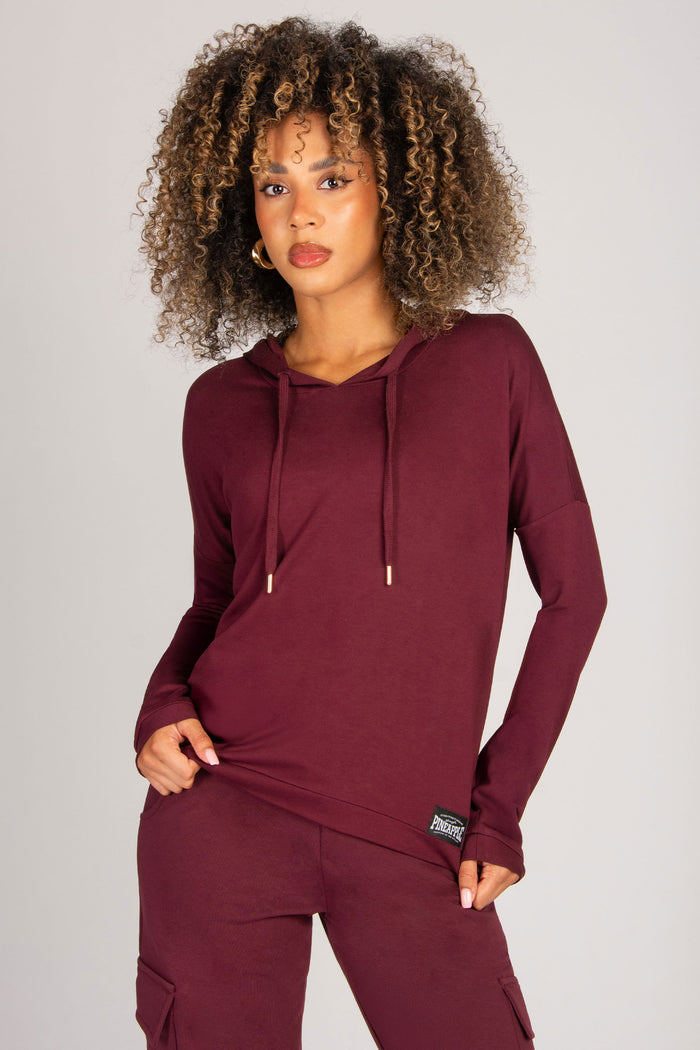 Women's burgundy viscose hoodie with fitted sleeves