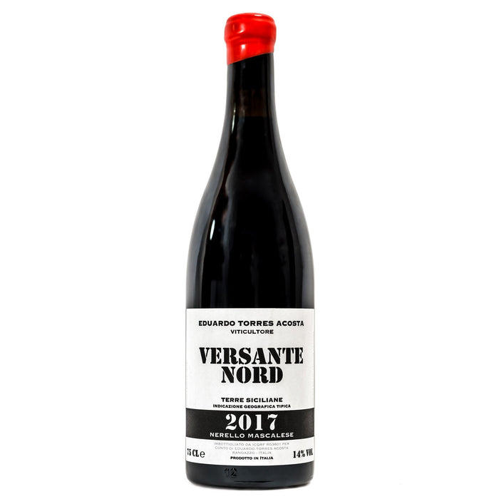 Red-capped wine bottle with VERSANTE NORD label, 2017 vintage, dark glass