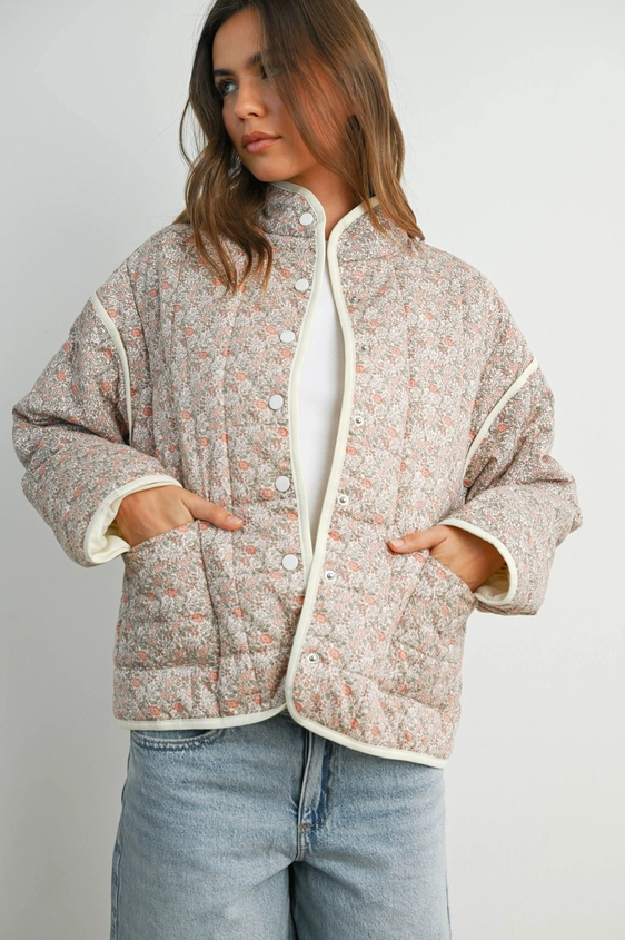 Floral Mauve/Ivory Quilted Jacket Outerwear in S at Wrapsody