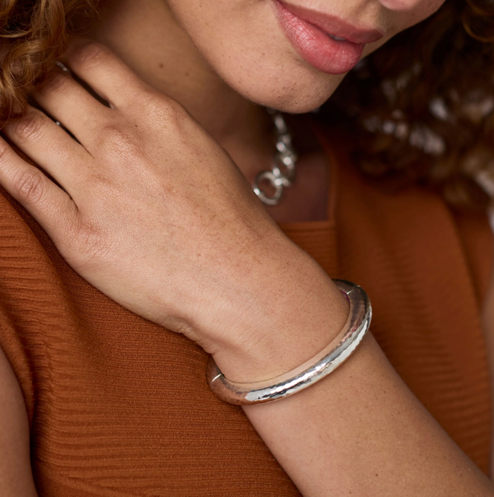 JV Catalina Hinge Bangle Silver Bracelets in at Wrapsody