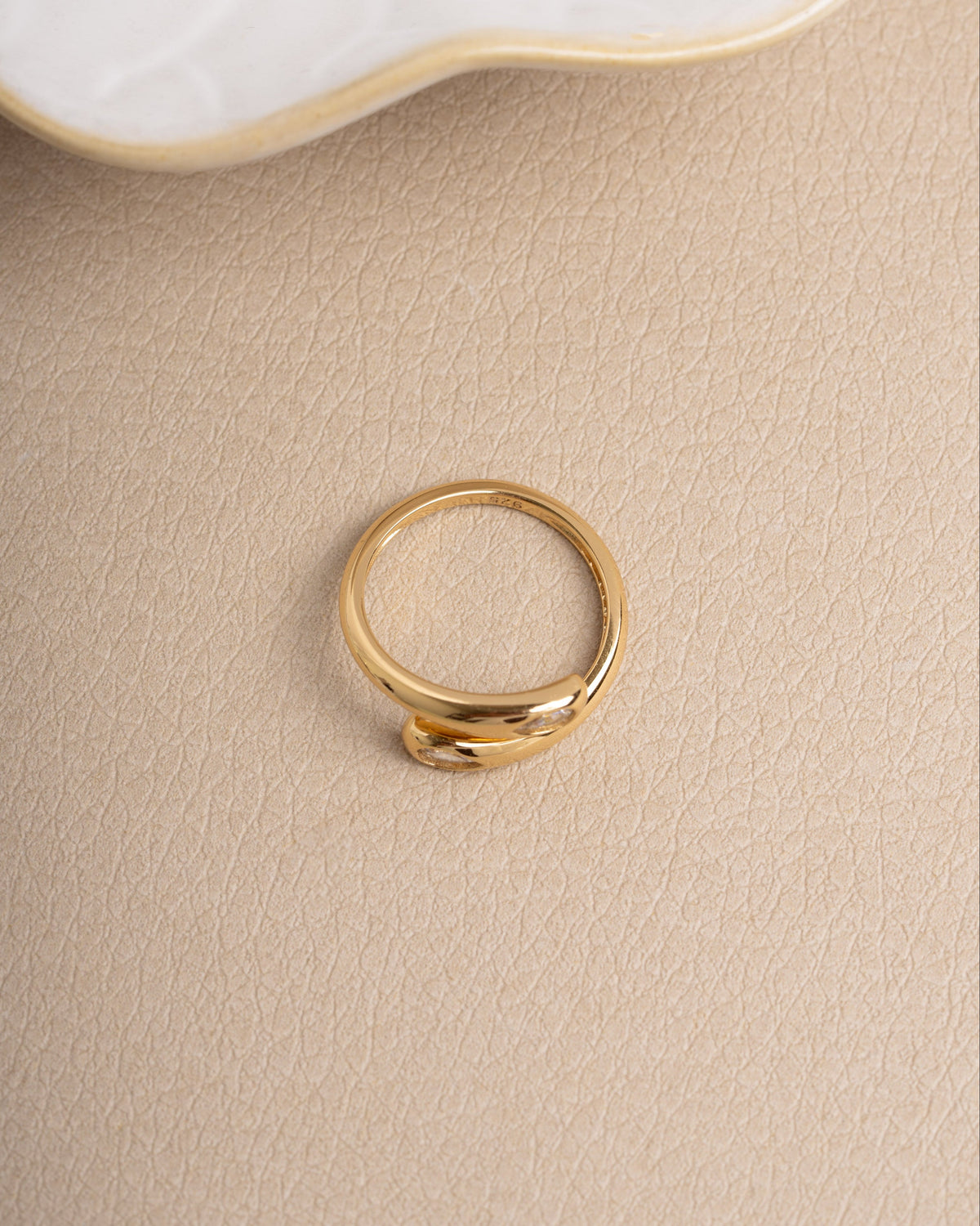 Pear Spiral Ring