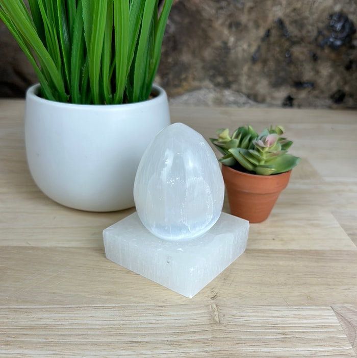 Selenite Egg 3"