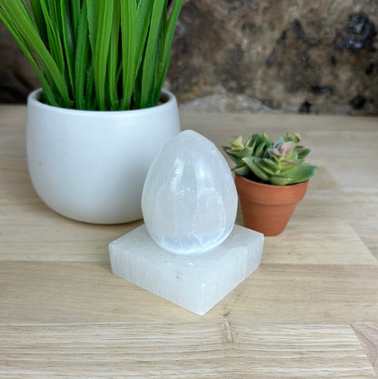 Selenite Egg 3"