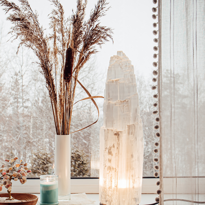 Selenite Tower Lamp `15" with bulb and cord