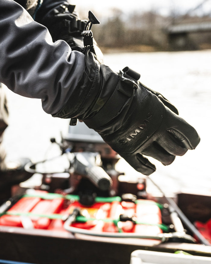 Simms Guide Insulated Glove Black